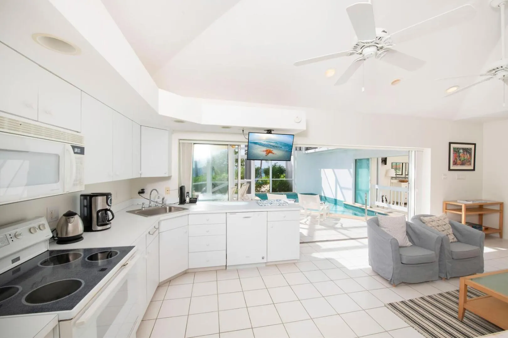 Pools Of The Kai 11 Daire Driftwood Village
