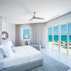 Hotel Point Club Residences, Driftwood Village